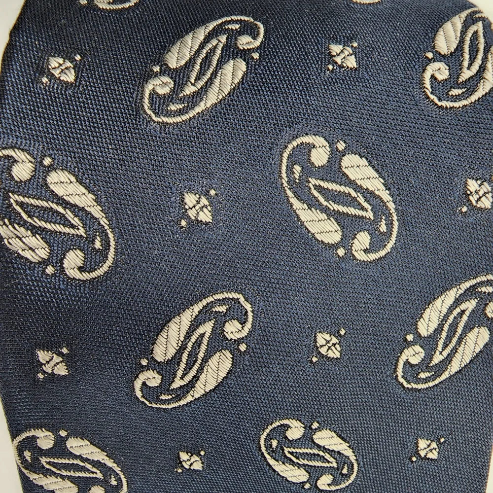 CHRISTIAN DIOR  Blue Silk Tie.